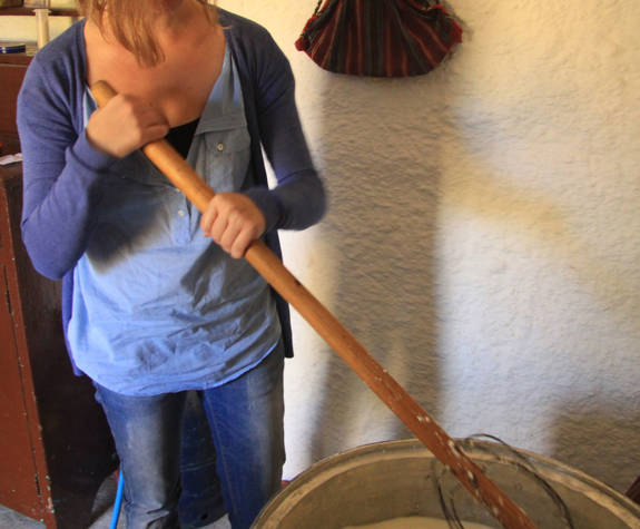
shepherd-experience-nida-plateau-psiloritis-cheese-making-2.jpg