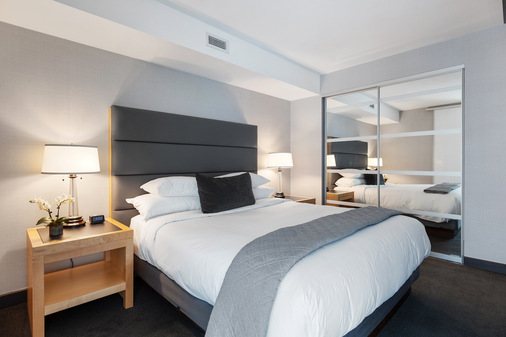 
Room 6